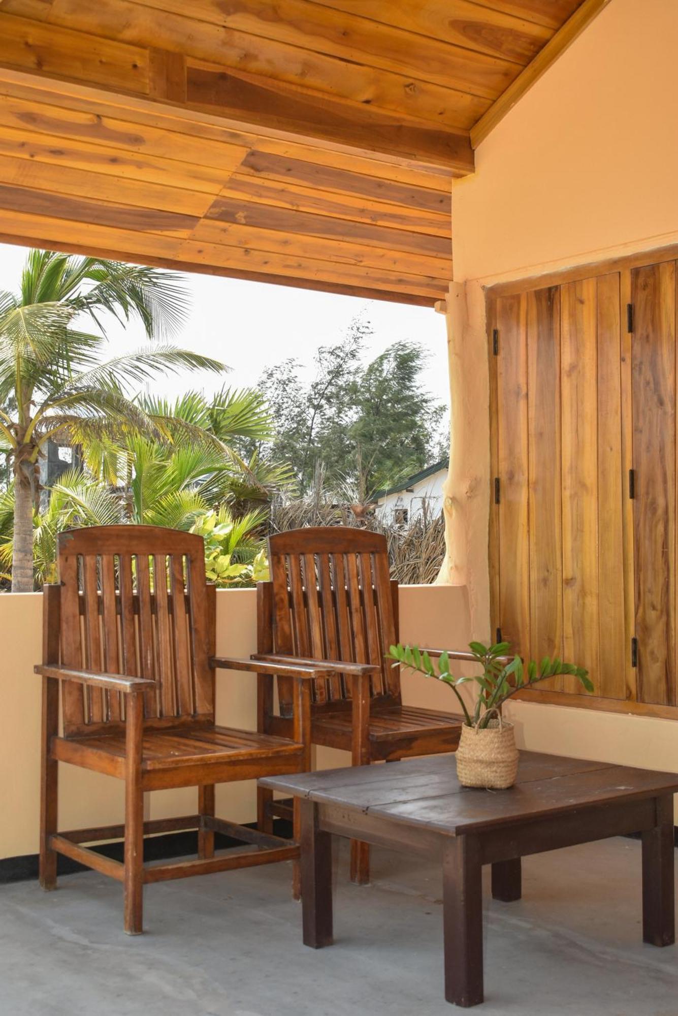 Ferienwohnung Salty Alchemy Arugam Bay Exterior foto