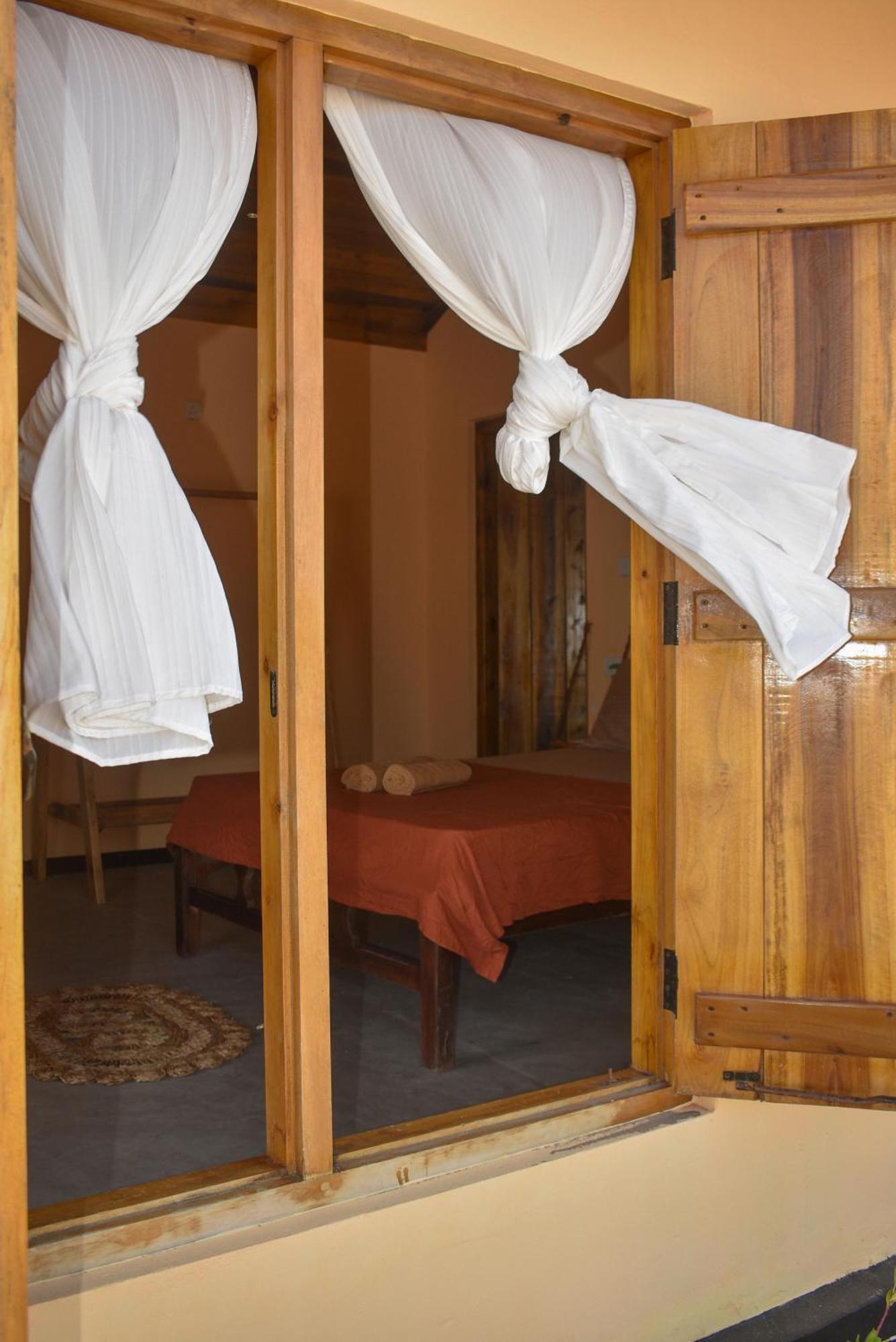 Ferienwohnung Salty Alchemy Arugam Bay Exterior foto